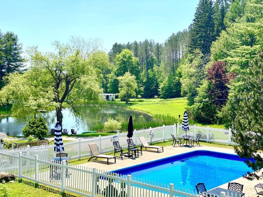 The Villa - Industrial Farmhouse With Hot Tub Довер Екстер'єр фото